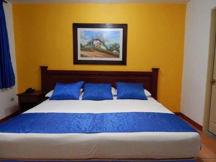 Hotel Castillo Real Armenia  Exterior photo